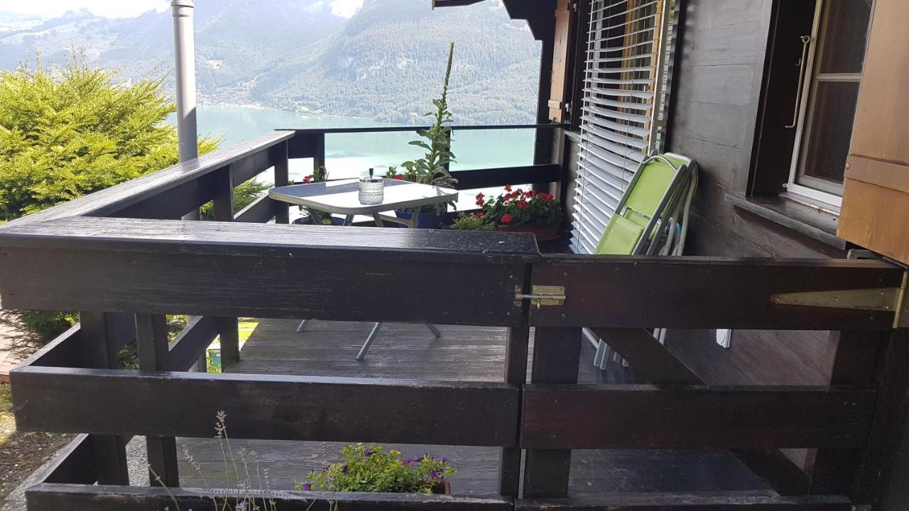 Traumhaftes Chalet Mit Seesicht Krattigen Exteriér fotografie