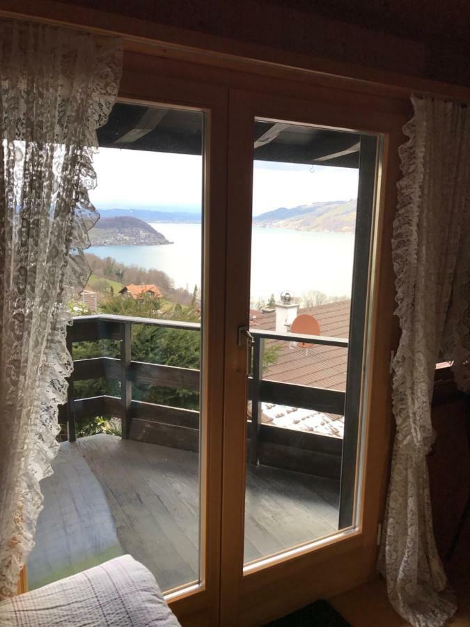 Traumhaftes Chalet Mit Seesicht Krattigen Exteriér fotografie