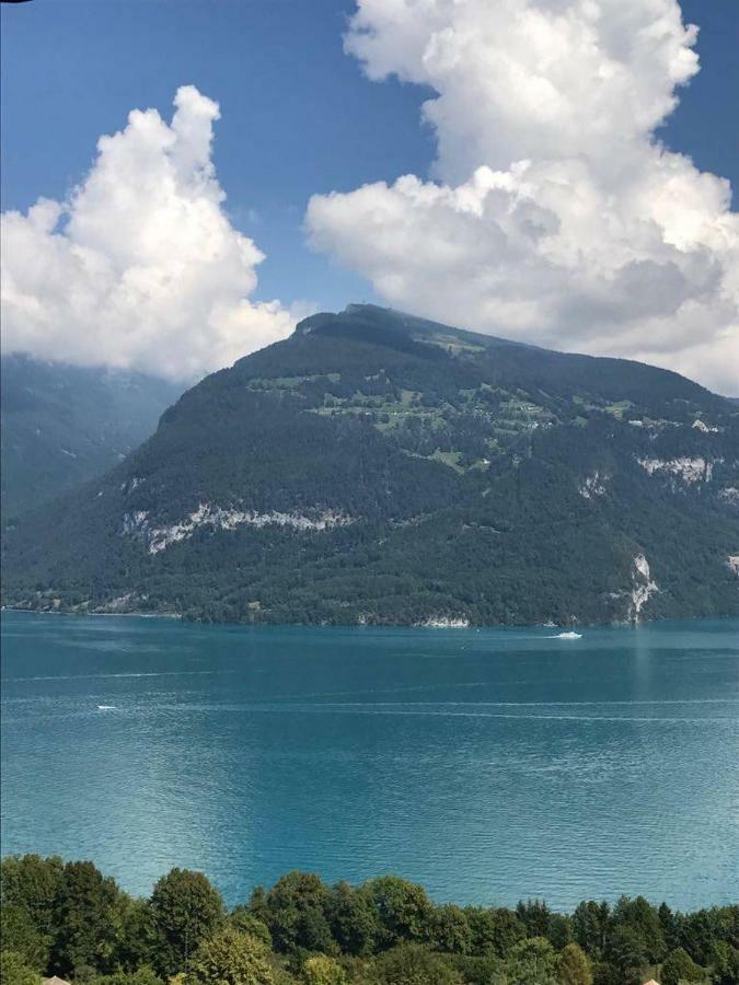 Traumhaftes Chalet Mit Seesicht Krattigen Exteriér fotografie